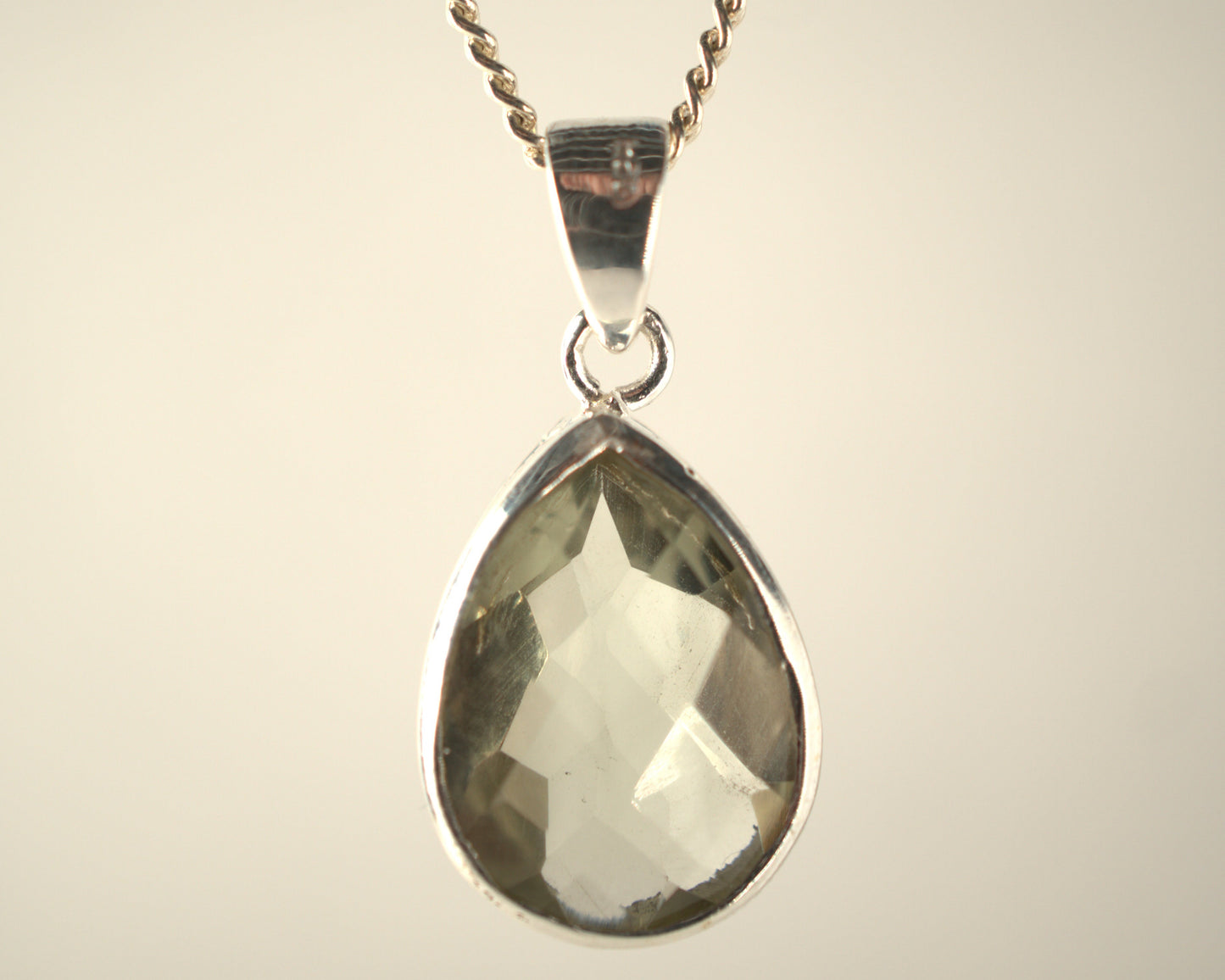 Pendentif Amethyste Vert en Argent 925 KAARA