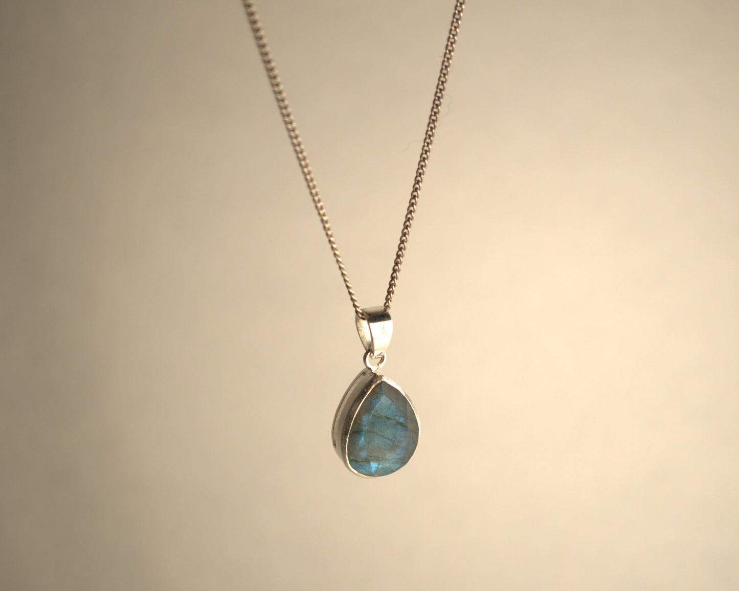 Pendentif Labradorite en Argent 925 KAARA
