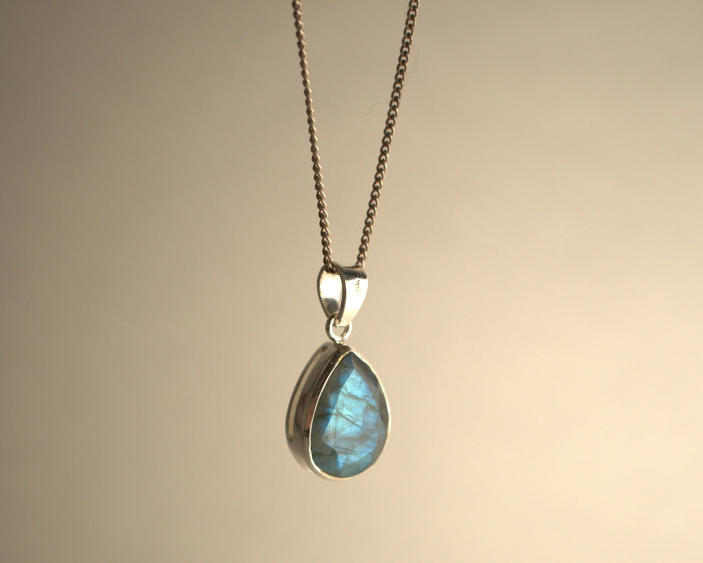 Pendentif Labradorite en Argent 925 KAARA