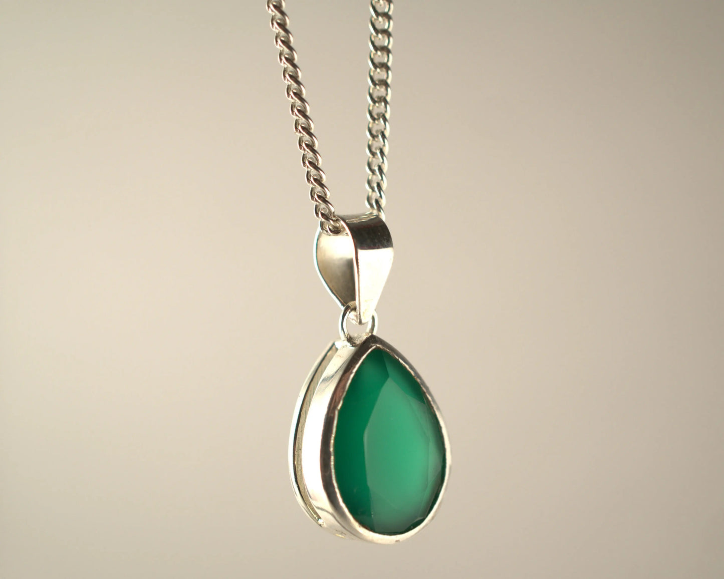 Pendentif Onyx Vert en Argent 925 KAARA