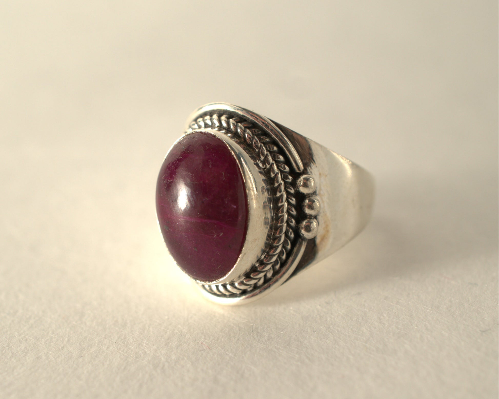 Bague Racine de Rubis en Argent 925 KAARA