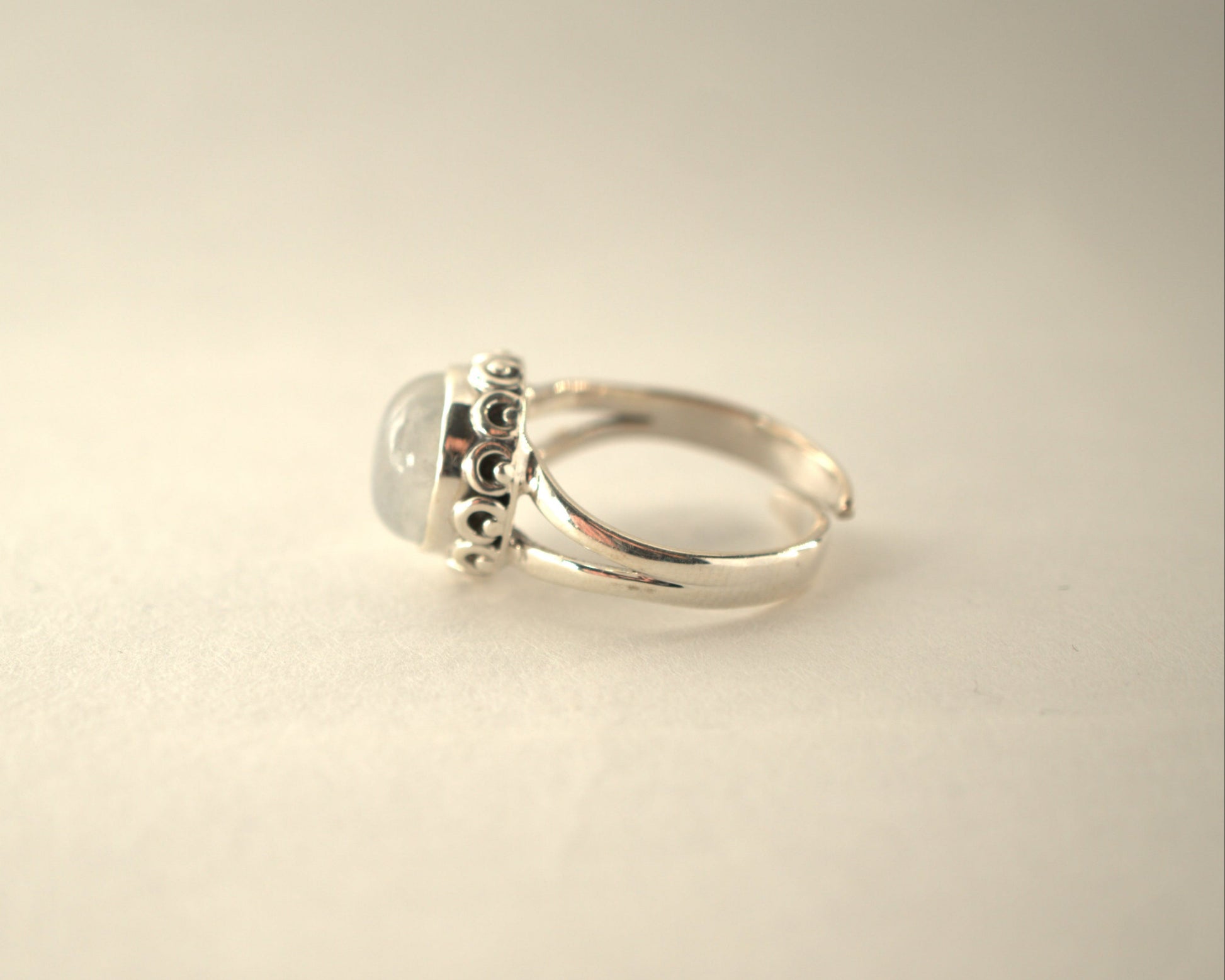 Bague Pierre de Lune en Argent 925 KAARA