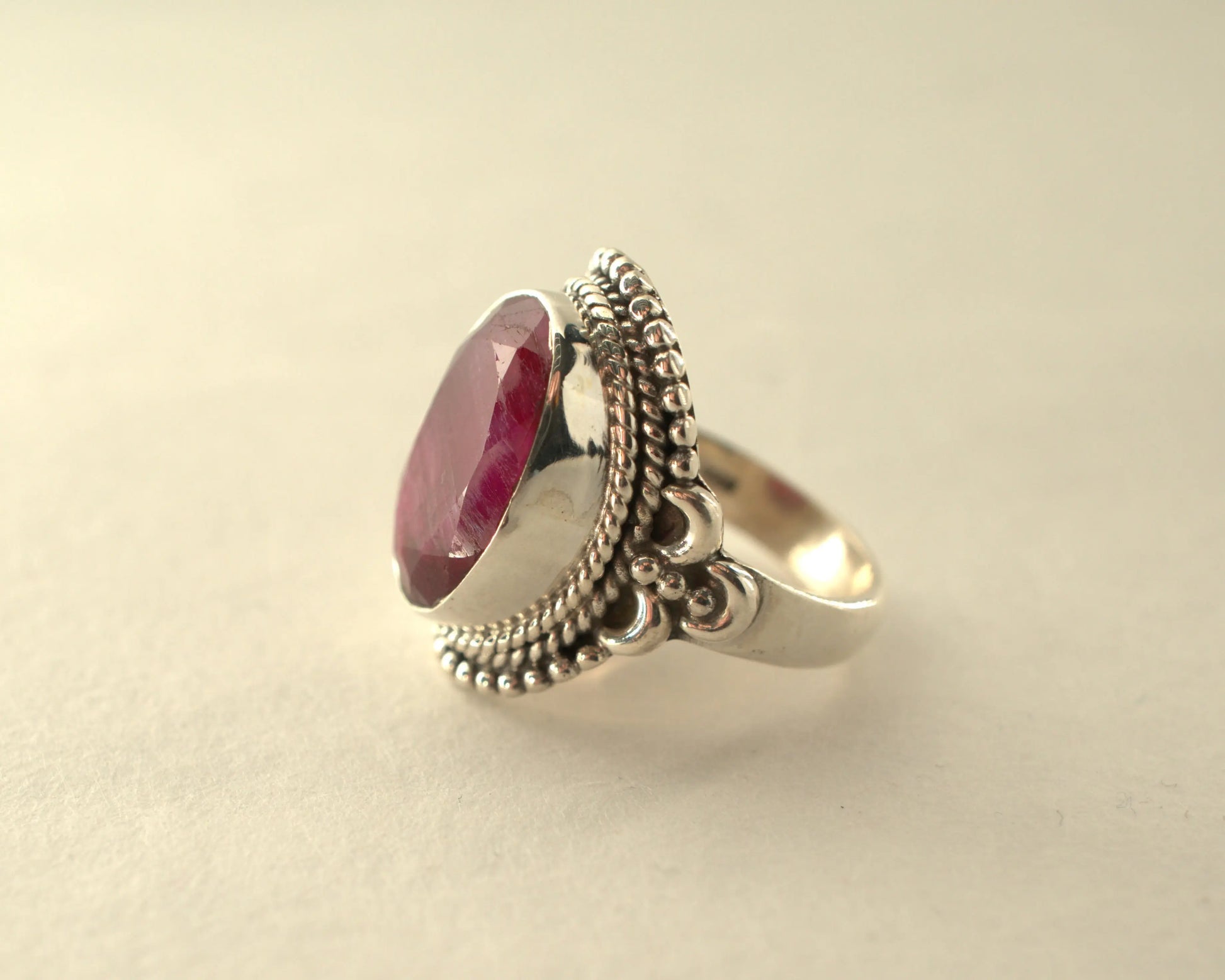 Bague Racine de Rubis en Argent 925 KAARA