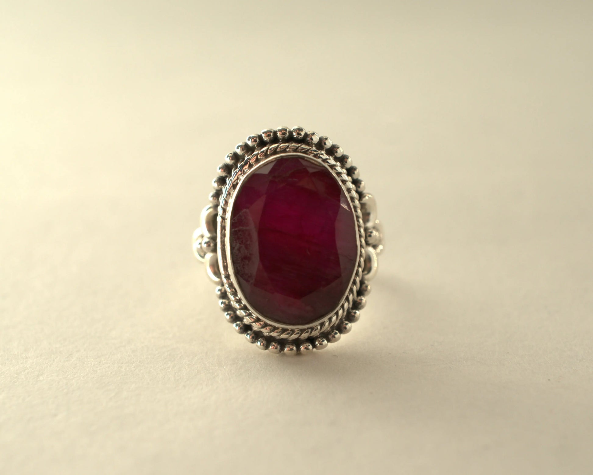 Bague Racine de Rubis en Argent 925 KAARA