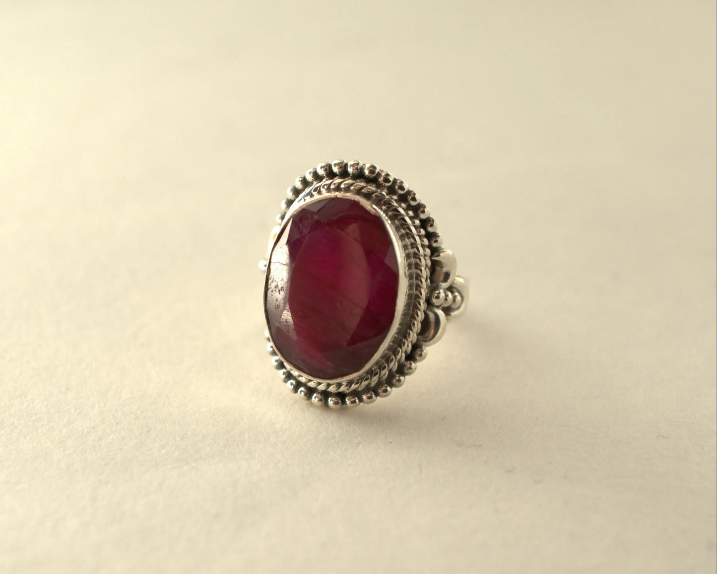 Bague Racine de Rubis en Argent 925 KAARA