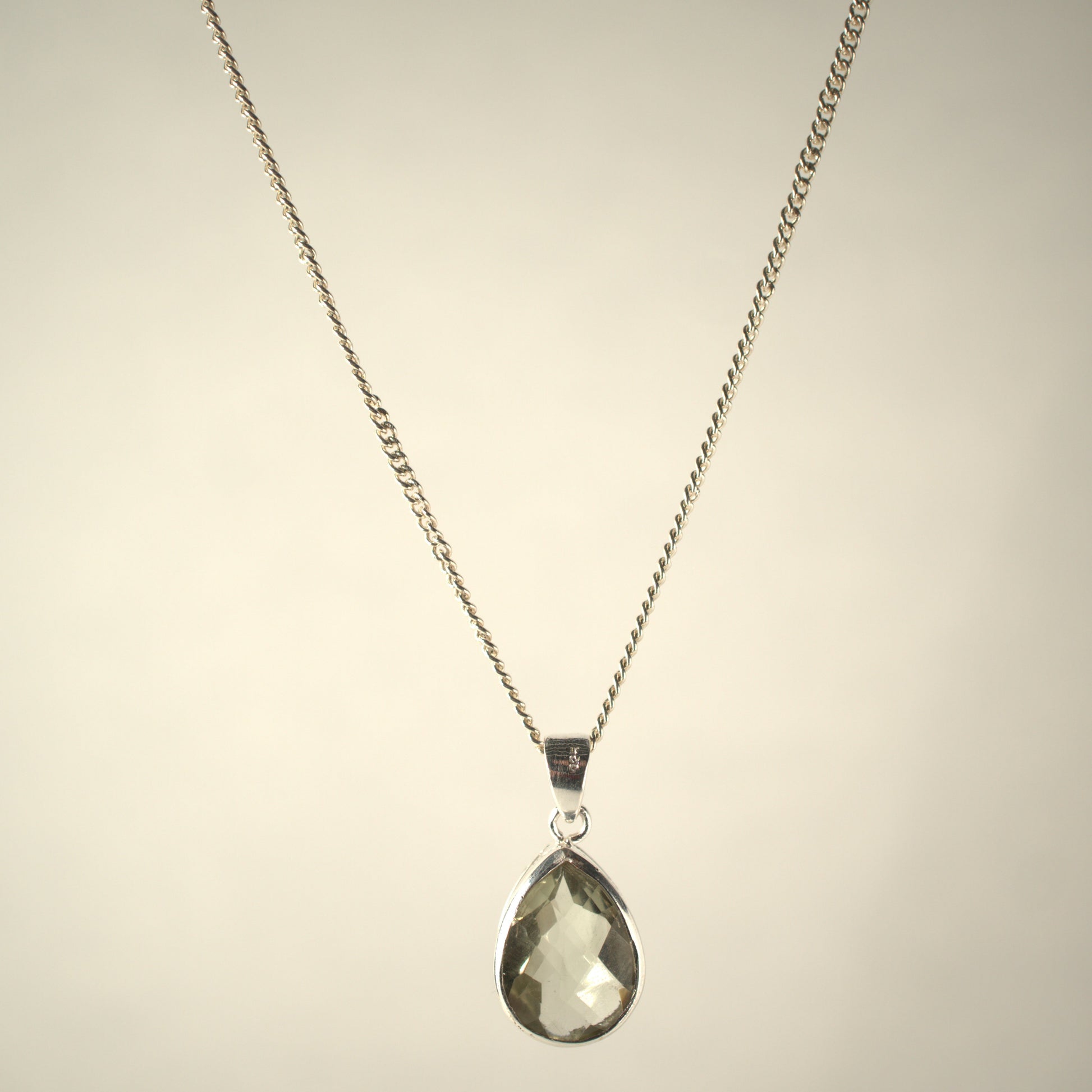 Pendentif Amethyste Vert en Argent 925 KAARA