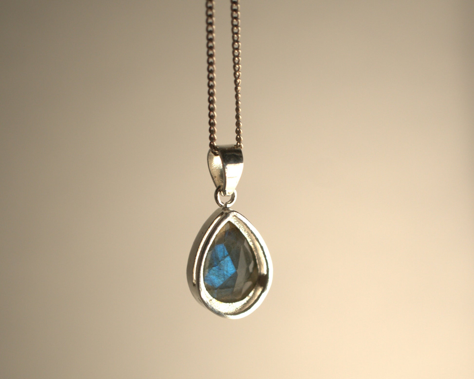 Pendentif Labradorite en Argent 925 KAARA