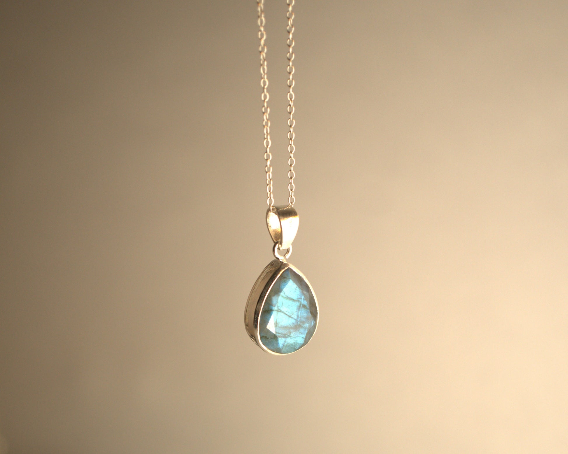 Pendentif Labradorite en Argent 925 KAARA