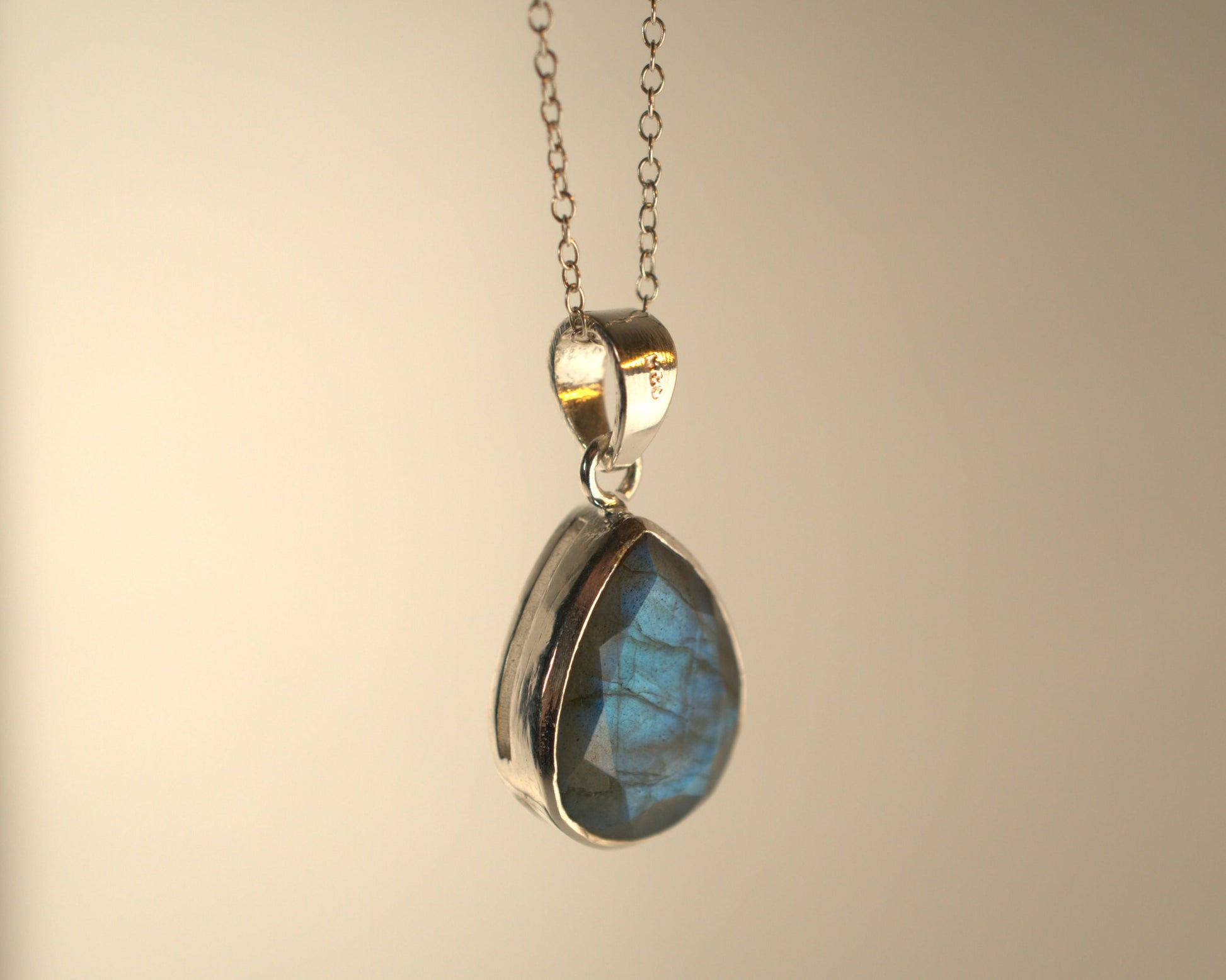 Pendentif Labradorite en Argent 925 KAARA