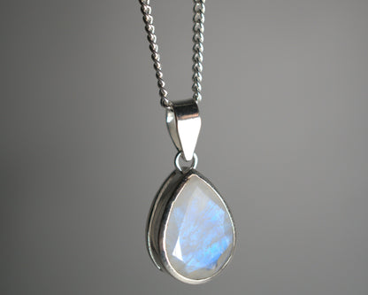 Pendentif Pierre de Lune en Argent 925 KAARA