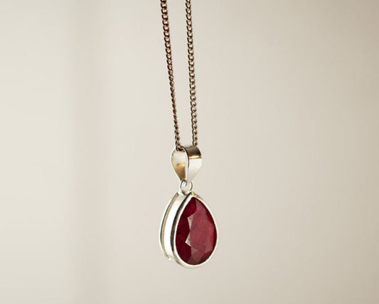 Pendentif Racine de Rubis en Argent 925 KAARA